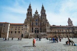 TE GUSTARIA VISITAR LA CATEDRAL​