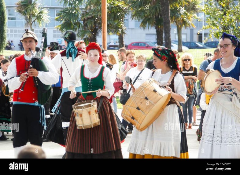 LA MÚSICA GALLEGA