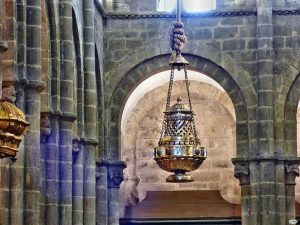 El Botafumeiro: El incensario más famoso de Santiago de Compostela