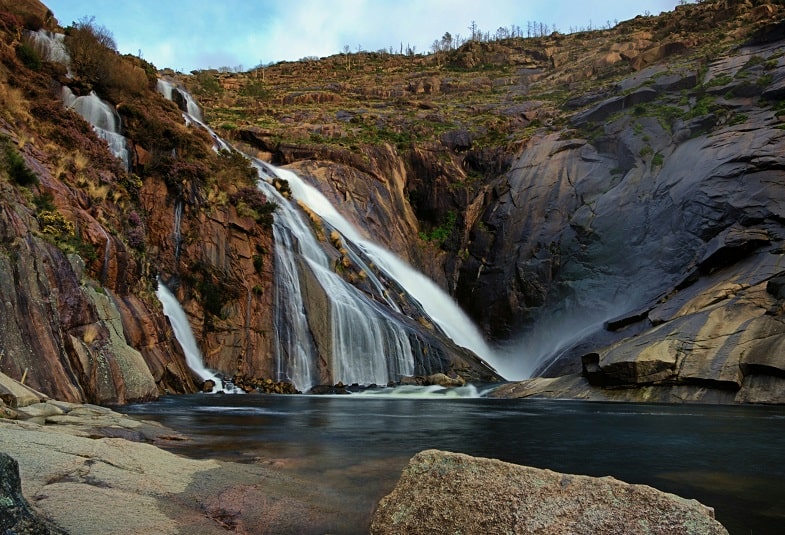 The Ézaro Waterfall and Mount Pindo