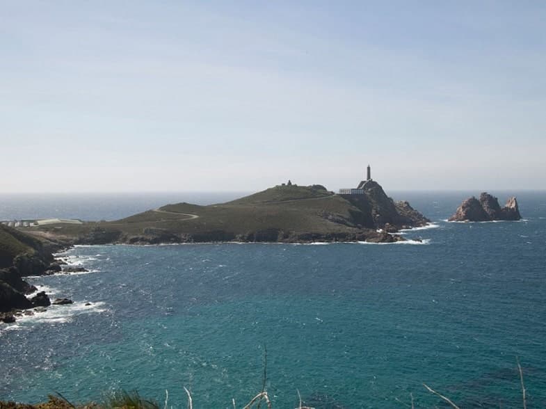 Cape Vilán: Nature and historic lighthouse