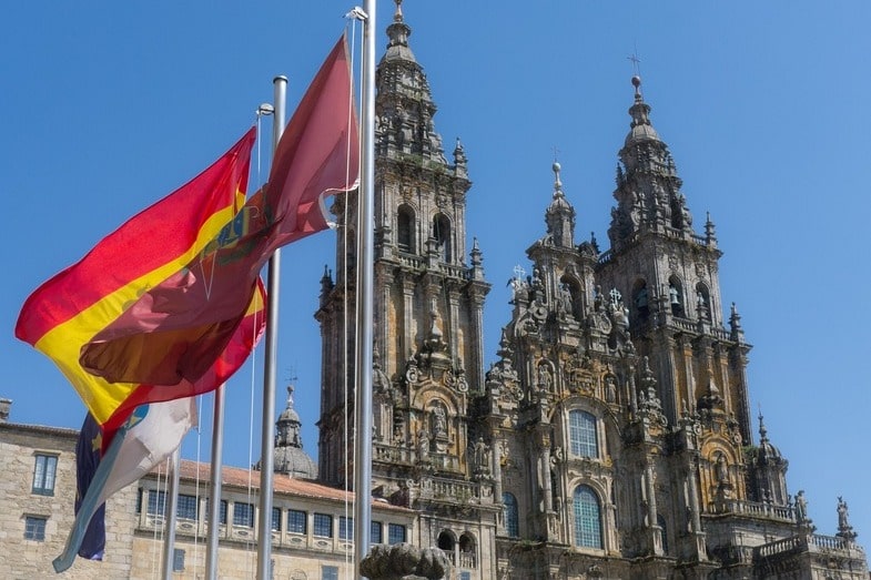 ¿Por qué Santiago de Compostela es la capital de Galicia?